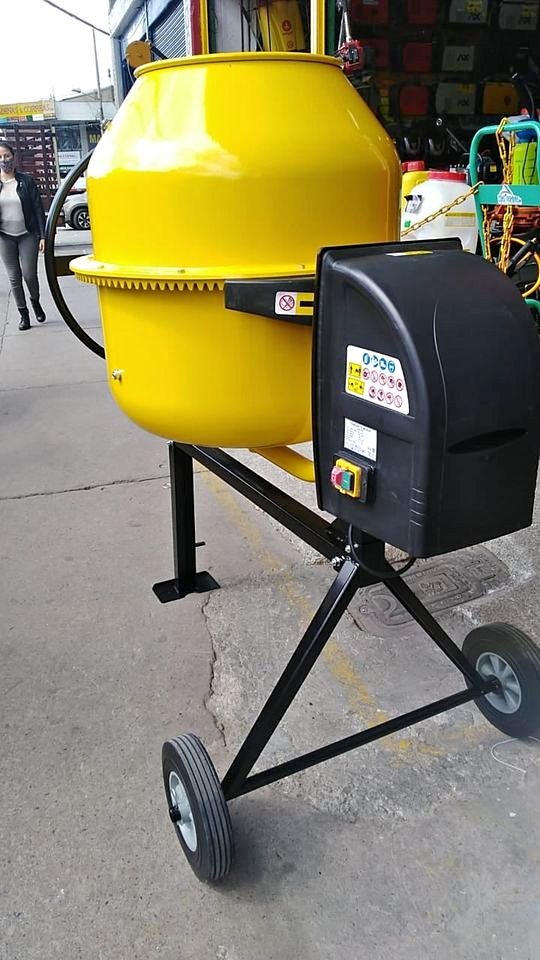 MEZCLADORA DE 1 BULTO IMPORTADA